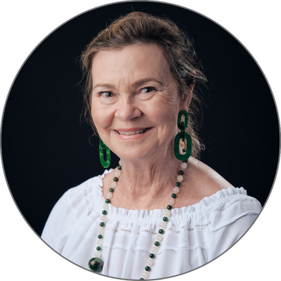 Anni Brownjohn headshot