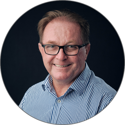ed riley headshot
